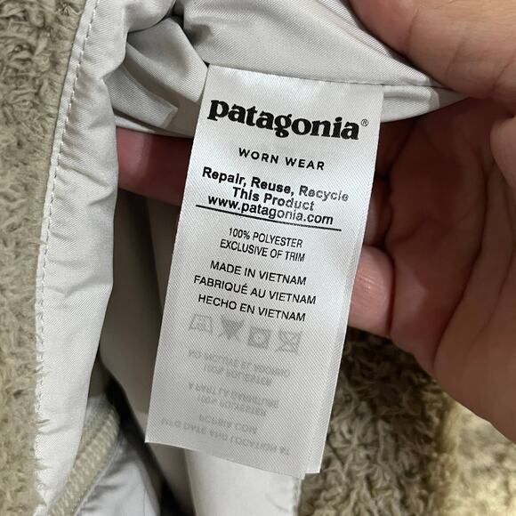 Patagonia Women's Los Gatos Fleece Tan Zip Up Polyester Vest Size Medium - Picture 4 of 7